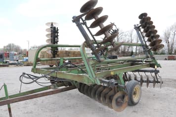 Main image John Deere 230